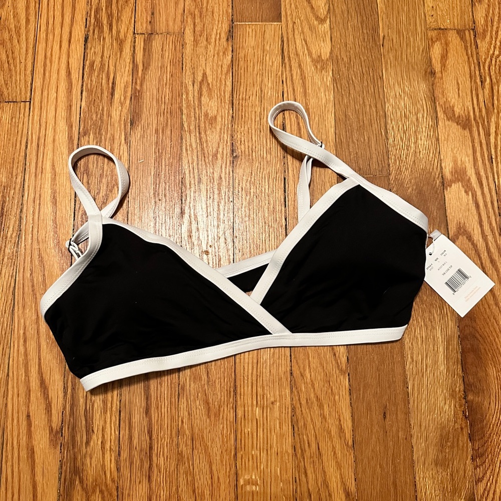 Andie swim bikini top